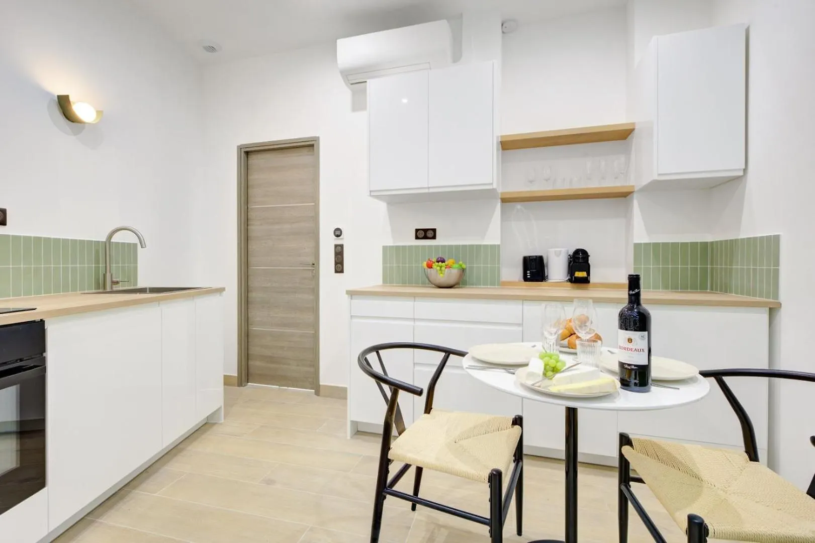 Bluestay 287 - Superbe A 17 Paris
